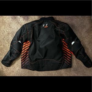 Icon Wireform Jacket MED